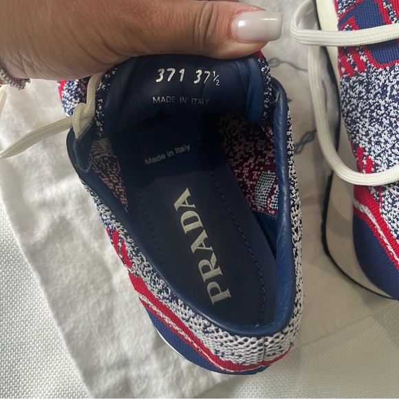 Prada Women’s Knit Sport Sneakers Size 7 1/2 with Duster - Picture 6 of 6